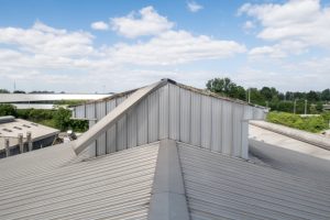 Three Reasons Why You Should Prioritize Commercial Roof Maintenance