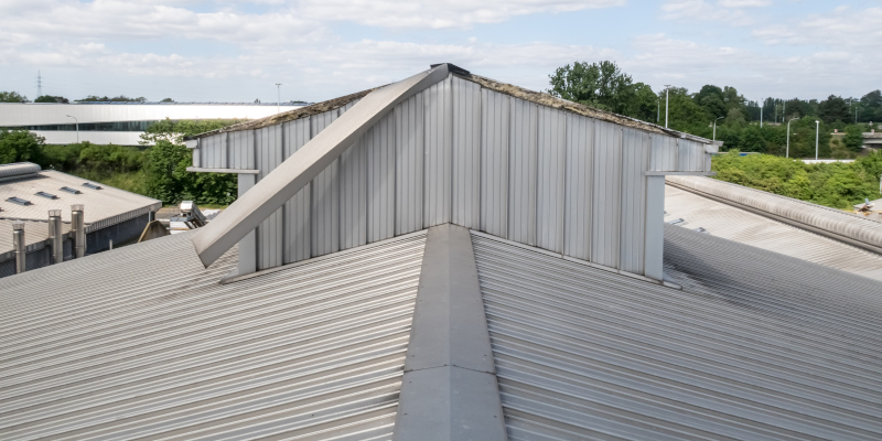 Three Reasons Why You Should Prioritize Commercial Roof Maintenance